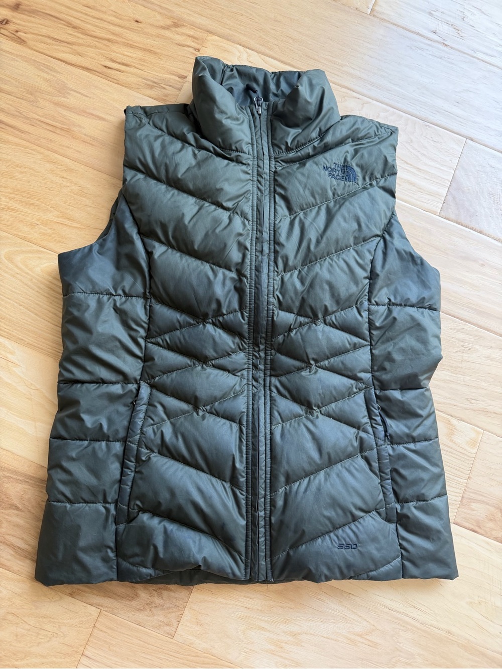 The North Face Aconcagua 550 Fill Down Puffer Vest, size Medium.